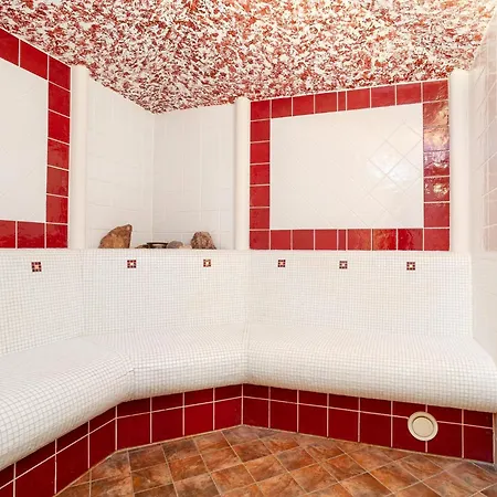 Marchfeld 4 Apartman *